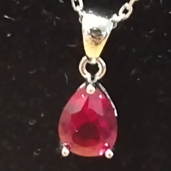 Natural authentic ruby sterling jewelery set - Picture 11 of 16
